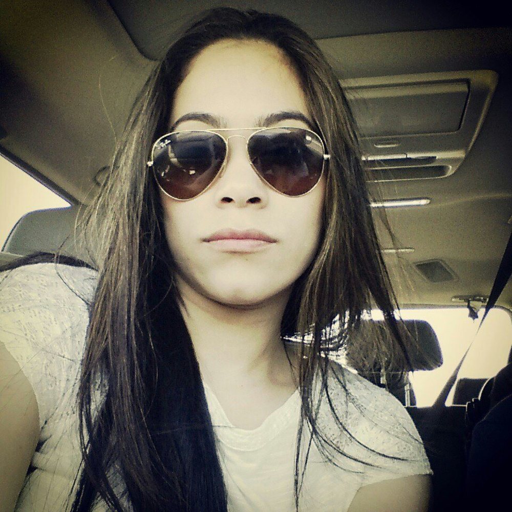 Meet your Posher, Naomi